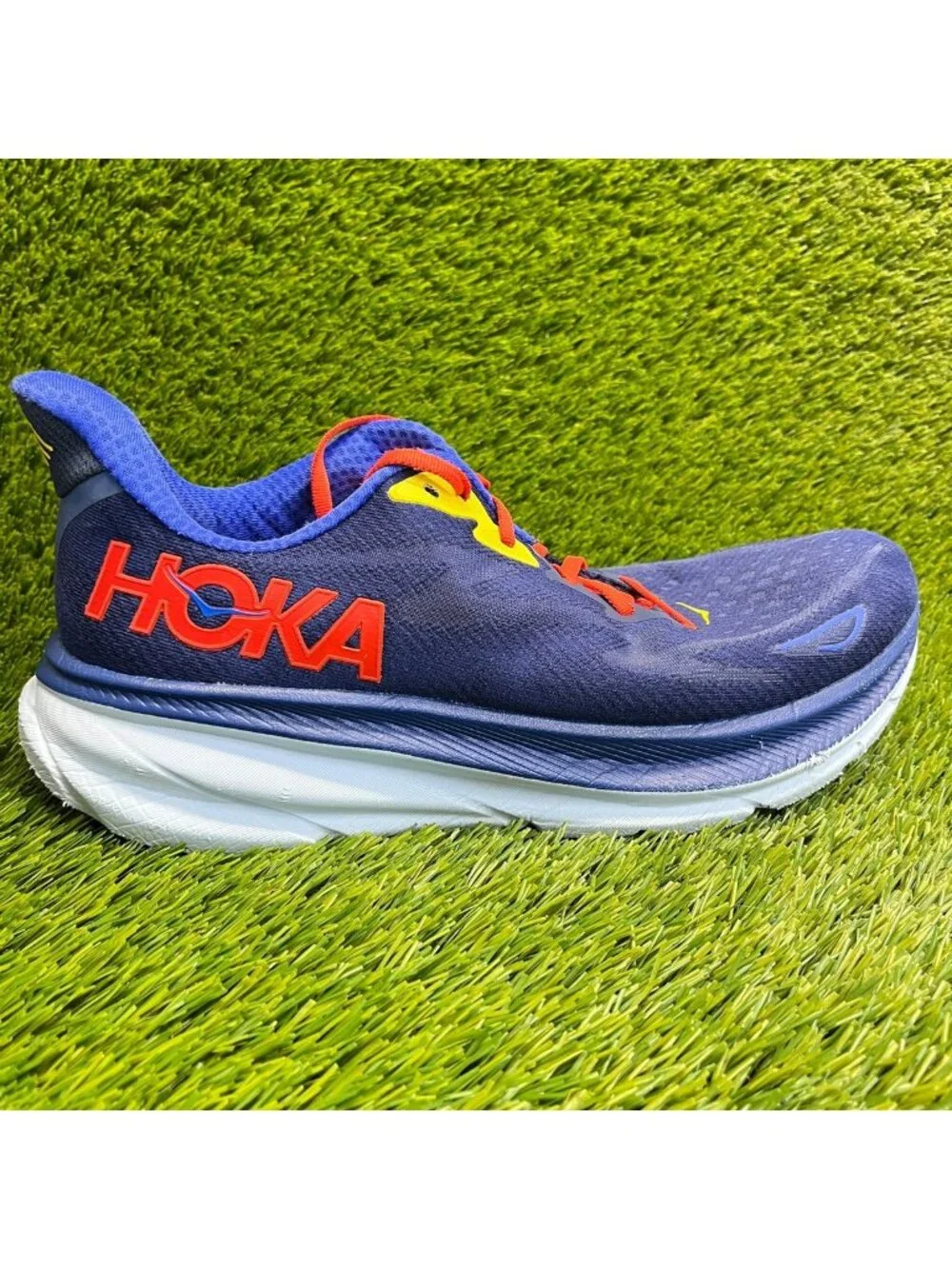Hoka One One Clifton 9 Mens Size 11.5 Blue Red Athletic Running Shoes Sneakers